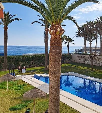 Torresol Sea View Apartment Нерха Екстериор снимка