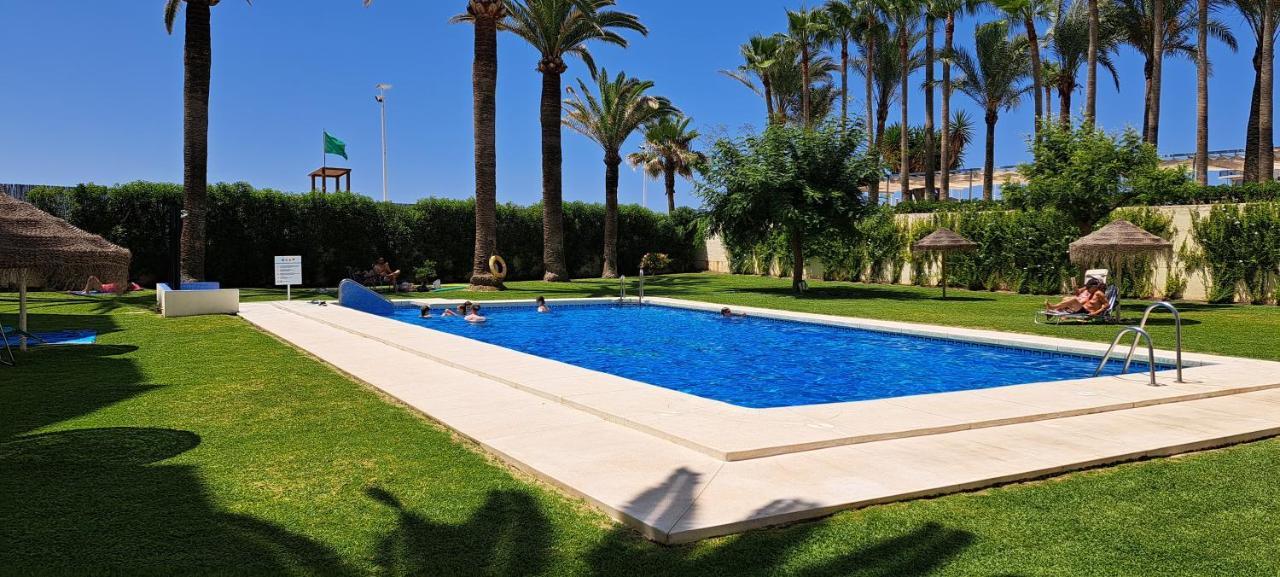 Torresol Sea View Apartment Нерха Екстериор снимка