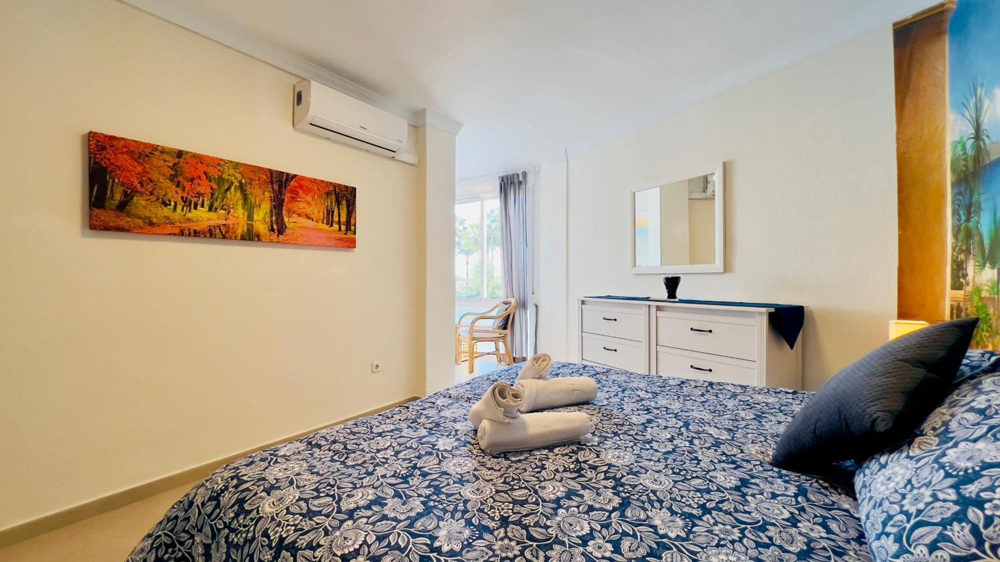 Torresol Sea View Apartment Нерха Екстериор снимка